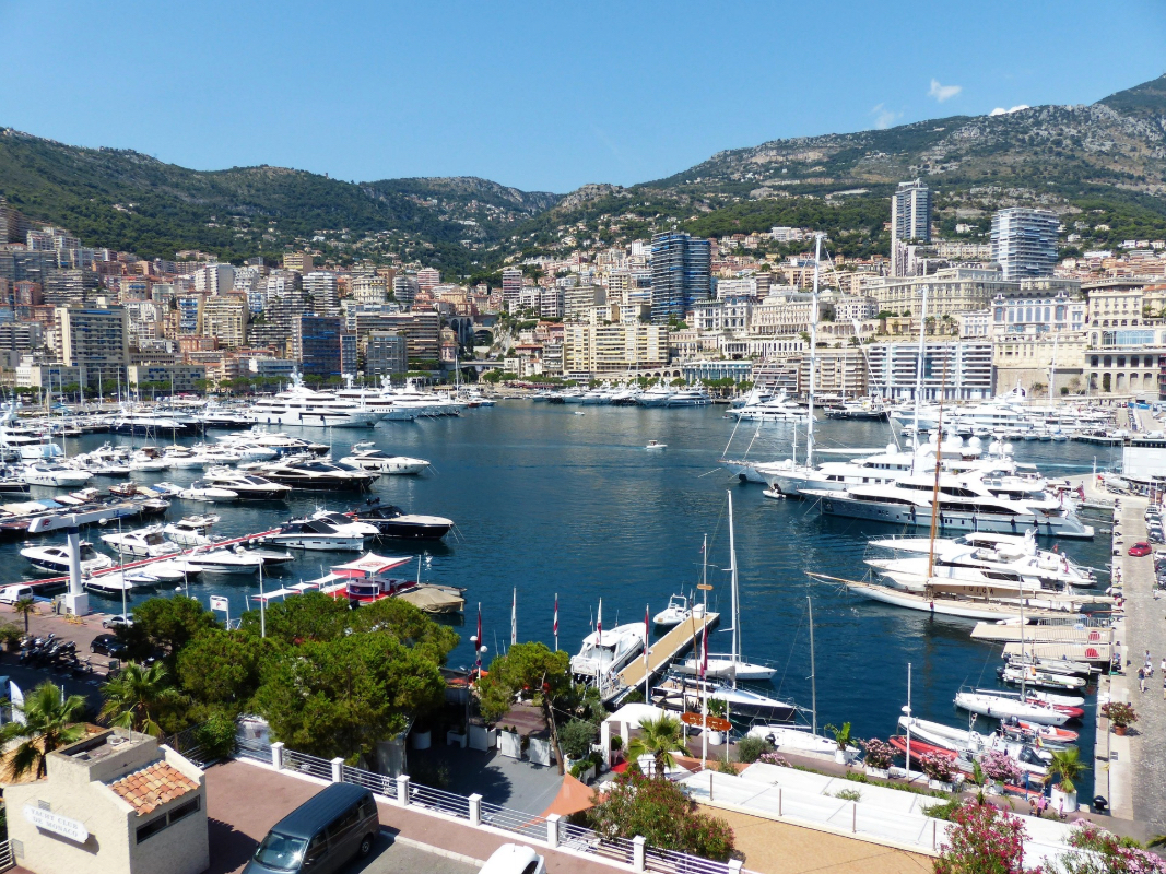 Location de bus pour mariages à Monaco