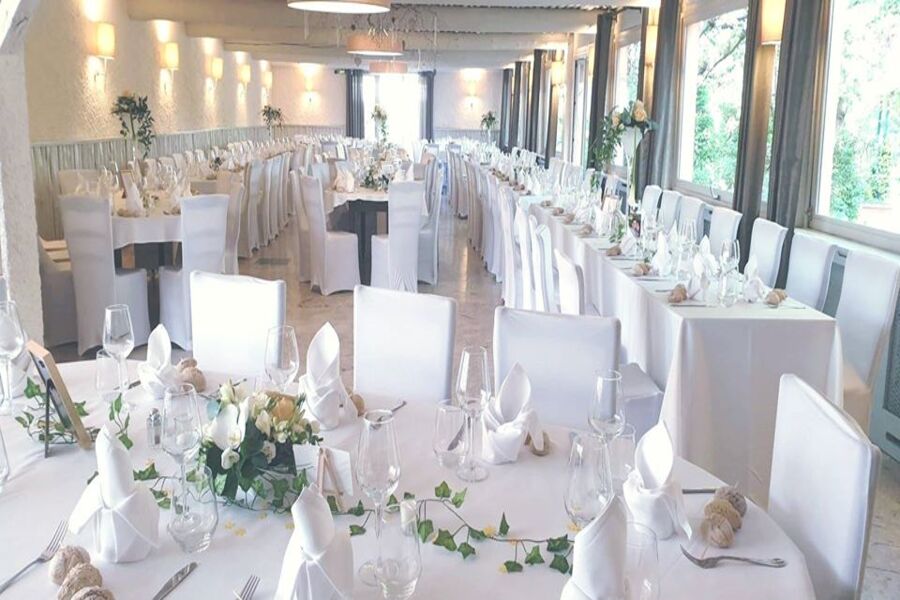 Organiser un mariage de rêve à Lyon : Top 15 des lieux de réception entre ville et vignobles 7 Crédit : Domaine du Val d'Azergues, Lyon