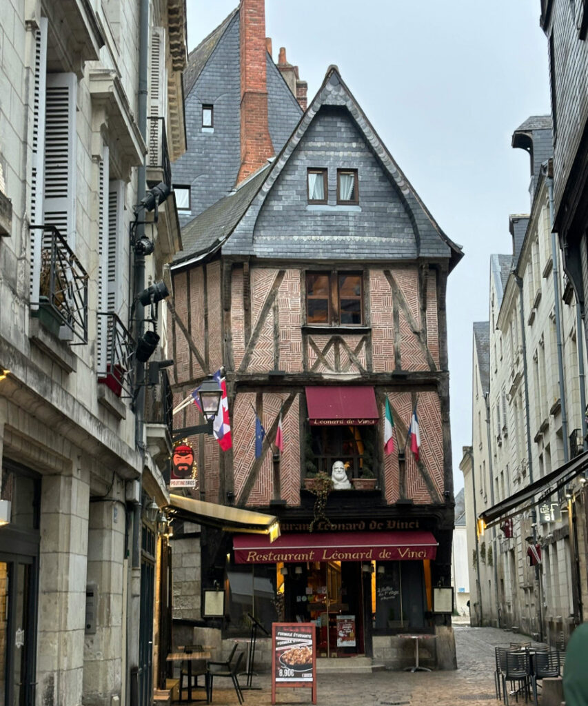 Tours city center