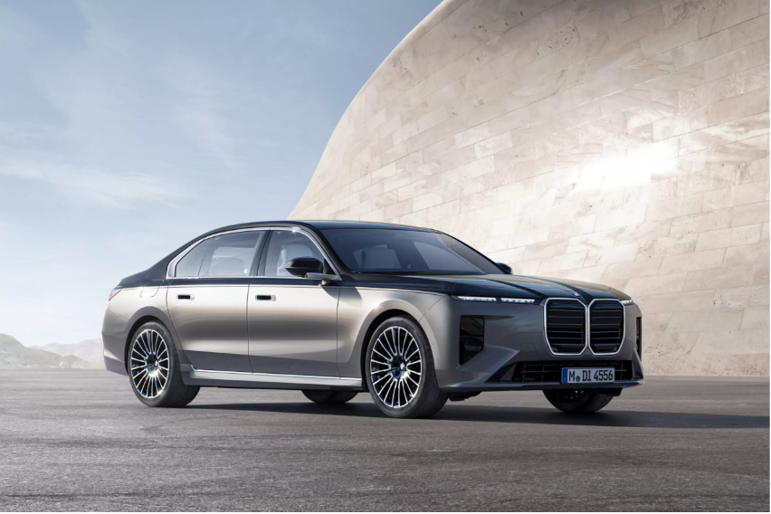 Berlines haut de gamme 9 BMW-Serie-7-vehicule-haut-de-gamme.png