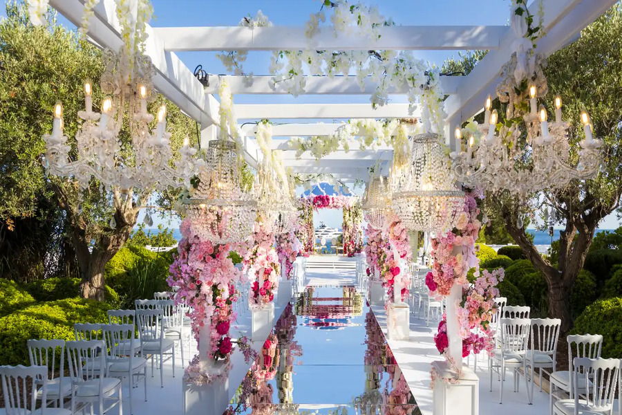The art of celebrating love in the Principality: Your guide to a Monegasque wedding 9 Credit: Monaco, Société des Bains de Mer - Mediterranean Garden